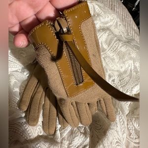 Vintage Miu Miu tan coloured gloves with patent leather zipper detail